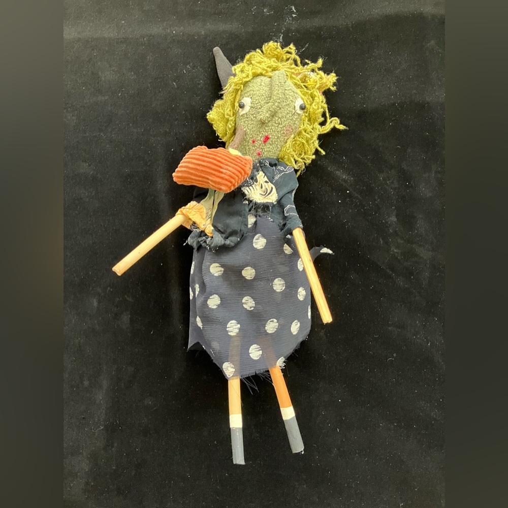 Christy Silacci Handmade  Collectible 14”Witch  Figure“VintageInspired Primativ